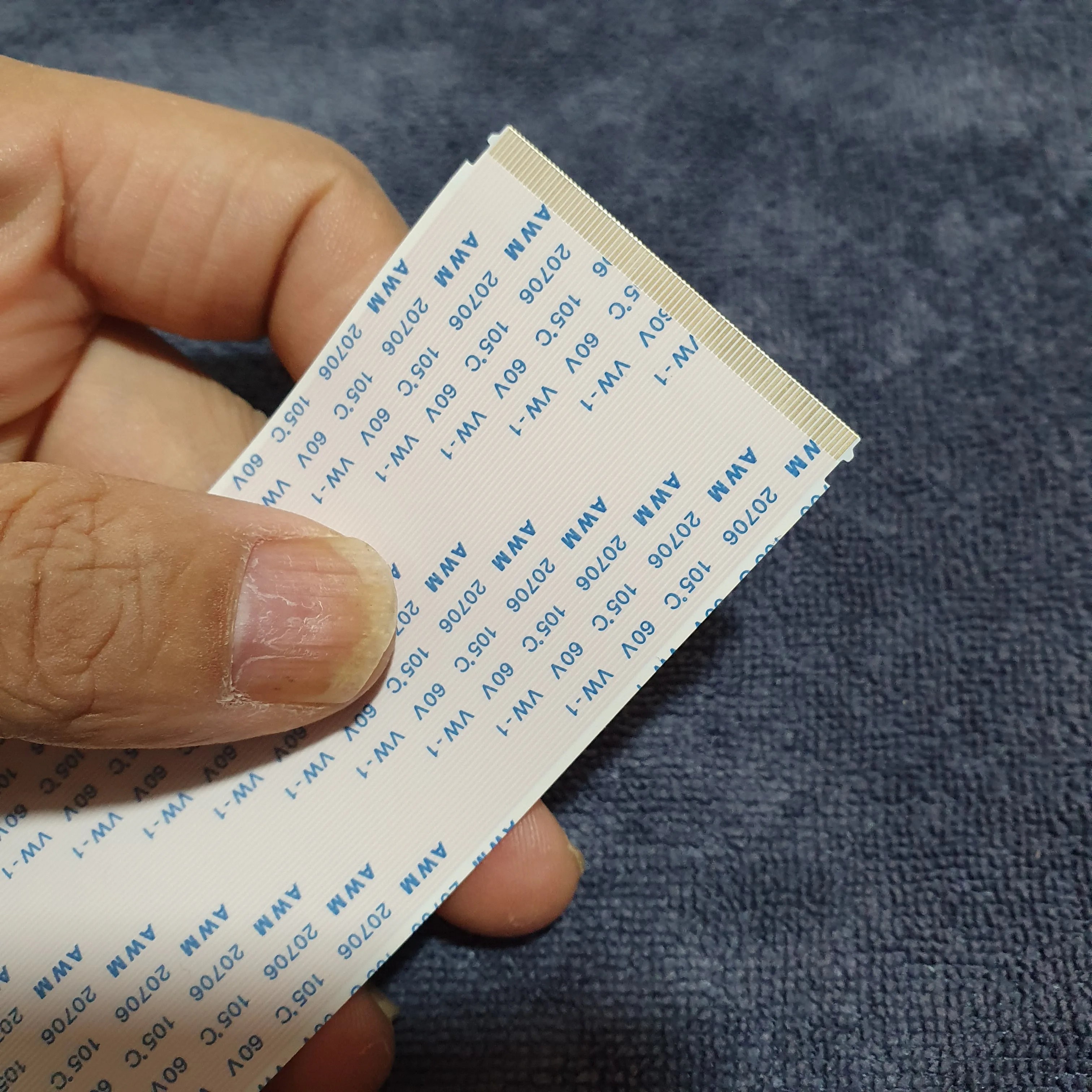 80Pin AWM 20706/20861 105C 60V VW-1 FFC Ribbon Cable with Hook Description Image.This Product Can Be Found With The Tag Names Computer Cables Connecting, Computer Peripherals, Hook, PC Hardware Cables Adapters