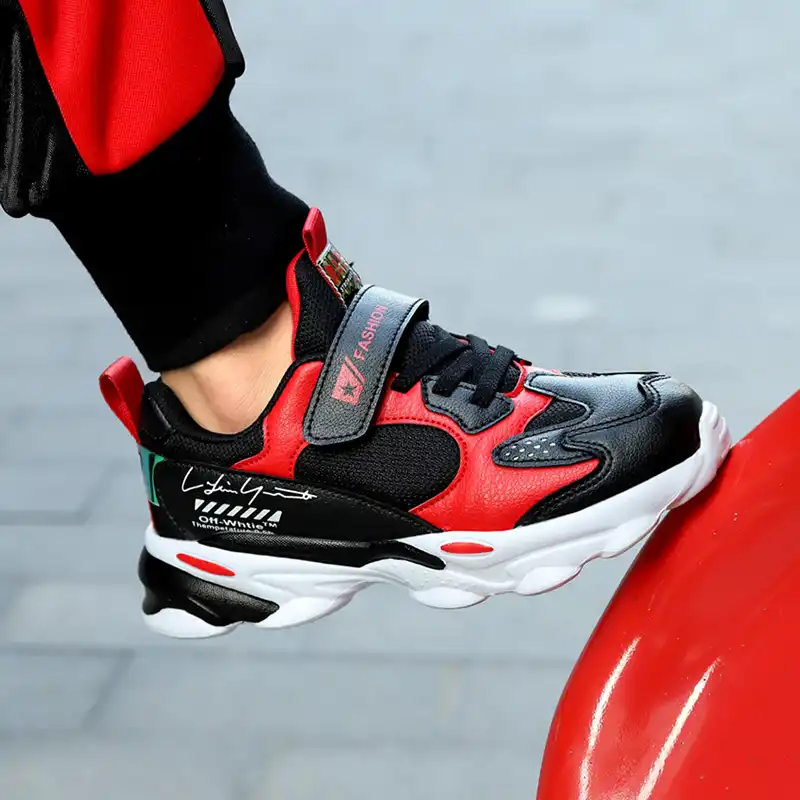 boys sneakers size 1