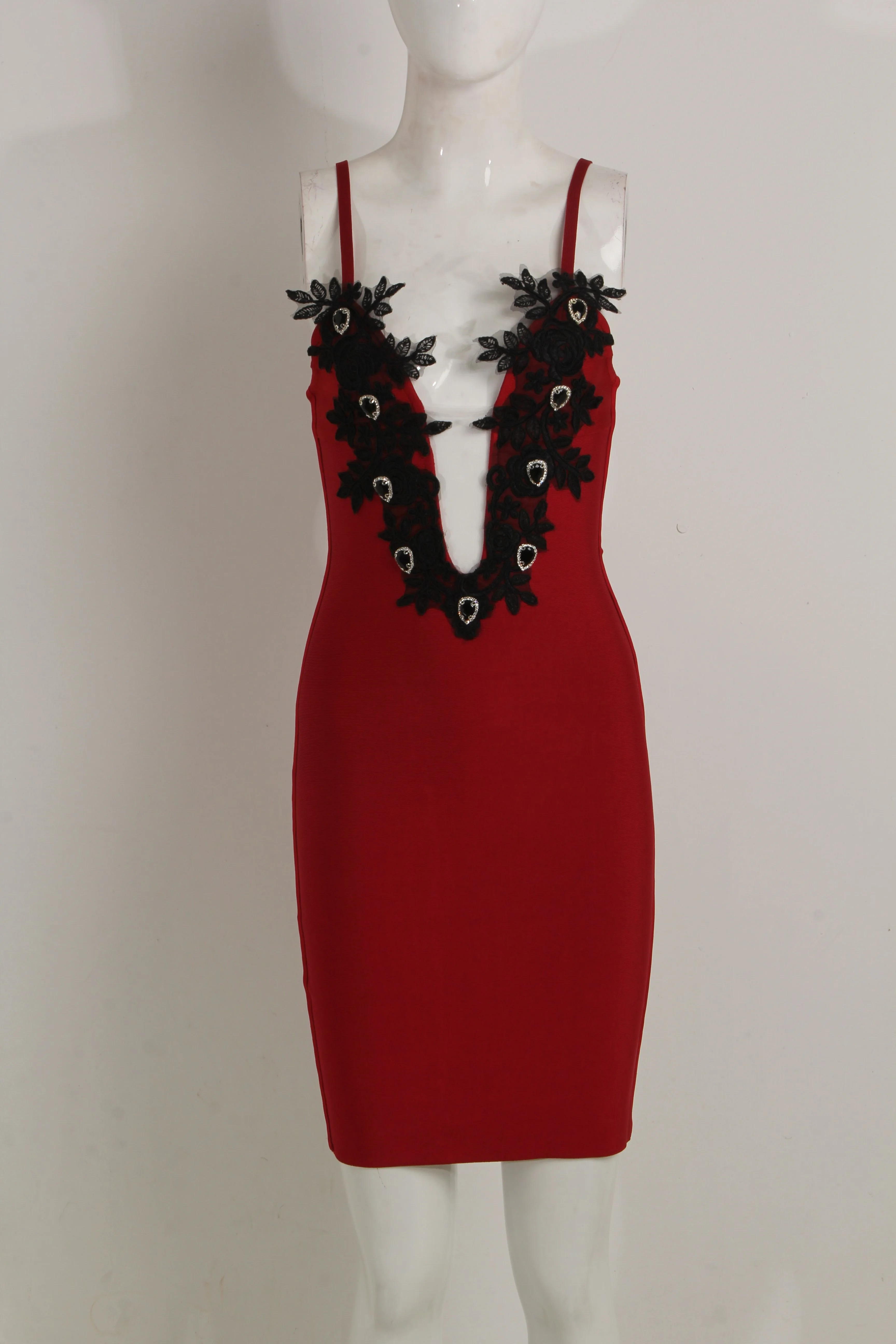 Высокое качество знаменитости красного цвета с v-образным вырезом, сексуальное, вискозное платье Вечеринка платье