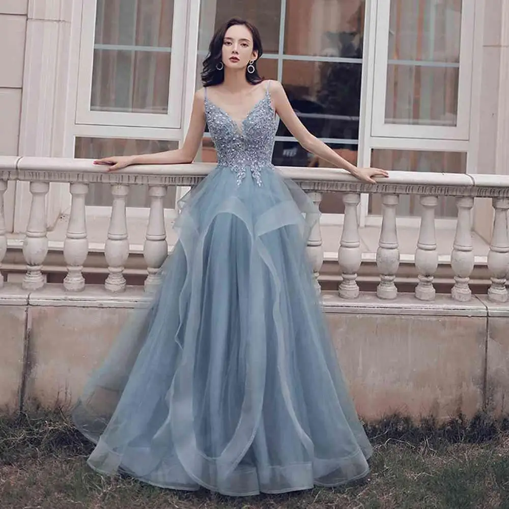 

2019 New Grey Prom Dresses Long Spaghetti Straps Sequins Evening Party Dresses Applique Ball Gown Backless Plus Size Dresses
