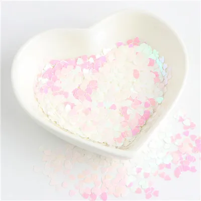 4mm Love Heart Sequins Ultrathin Paillettes Laser Silver Glitter Sequin PET Paillette For Nails Art Wedding PartyDecoration 8g - Цвет: ab white