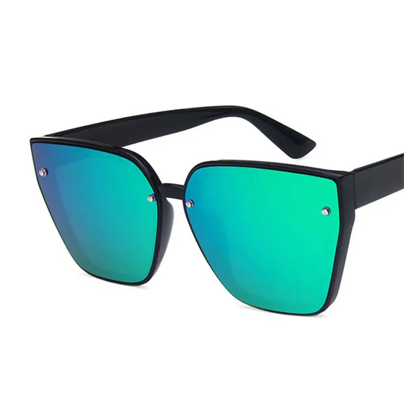 Yoovos Big Frame Sunglasses Women Square Candy Colors Gradient Sunglasses For Women Classic Wild Mirror Small Fac Unisex - Цвет линз: Black Green