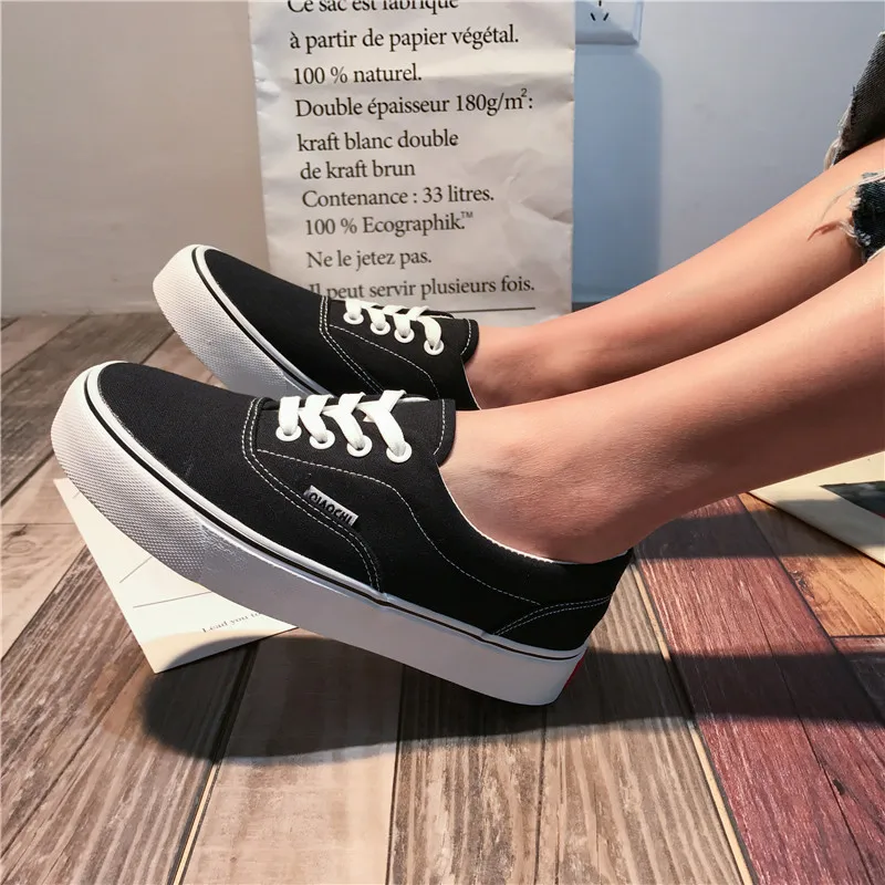 

Women Espadrilles Unisex Canvas Shoes Low-cut Lace-up White Sneakers Classics Four Seasons Trainers Ladies Casual Flats Shoes