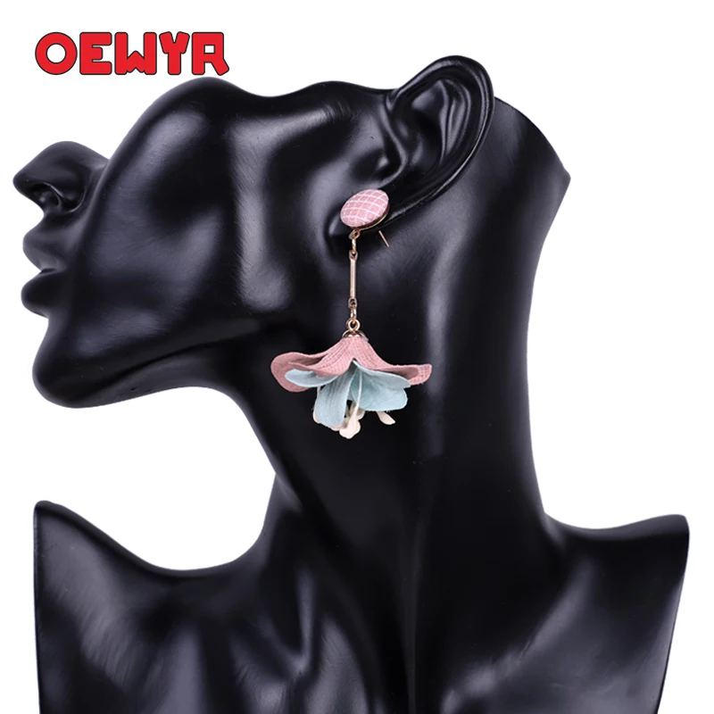 

2019Korean Fashion Boho Long Dangle Woman Earrings Trendy Party Colorful Flower Drop Earrings Statement Red Round Women Jewelry