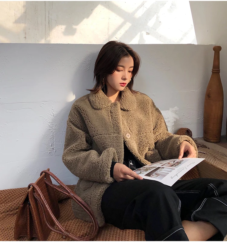 Women Lamb Fur Coat New Autumn Winter Single-breasted Lapel Thicker Jacket Casual Female Overcoat