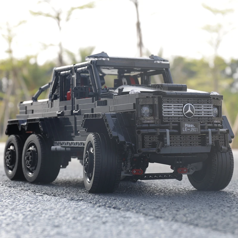 

Building block assembly toy off-road vehicle Mercedes-Benz large g6x6 model car moc building block G63 boy gift