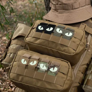 

1 Pair Tactical Cat Eyes Patch Military Combat Glow In Dark Tag Applique Badge With Loop Buckle For Helmet Bag Jacket Uniform
