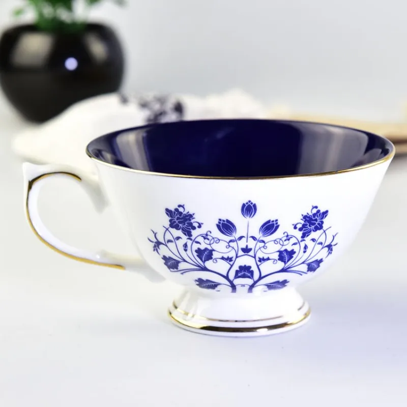 Классическая кофейная чашка синий и белый фарфор китайская чайная чашка с блюдцем костяной фарфор элегантные кофейные кружки креативные