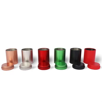 

Xin Jia Yi Packaging Small Rectangular Oil Petrol Tin Can Containers