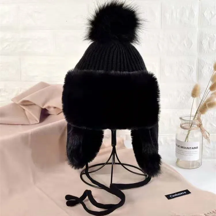 Winter Unisex Windproof Bomber Hats Cap Female Newest Fashion Thicken Plush Coldproof Beanies Hats Casual Earmuff Hat