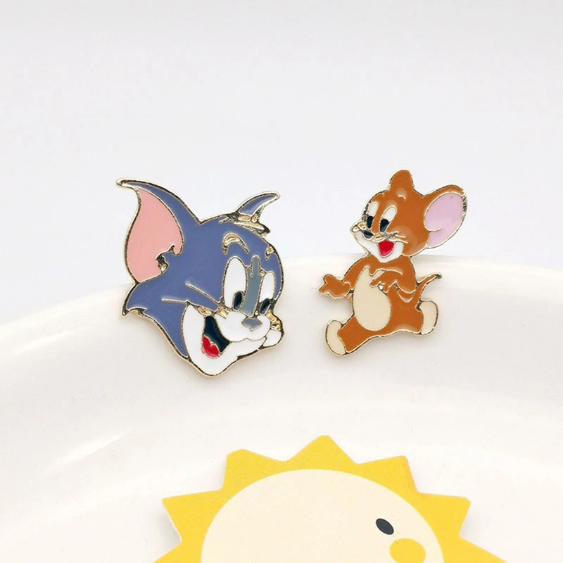 Broche A Boucle Anti Vide Universelle Pour Femme Bijou De Dessin Anime Avec Chat Et Souris Jerry Tom Cat Badge Animal Aliexpress