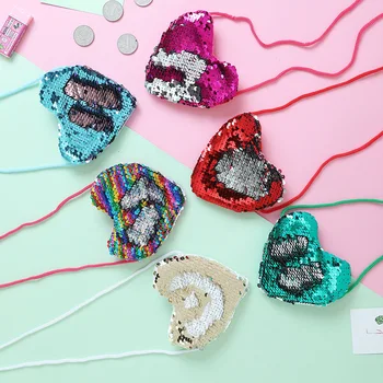 

2020 New Children Sequin Purse Heart Lanyard Single-shoulder Crossbody Bag Kindergarten Children Crossbody Wallet sequin purse