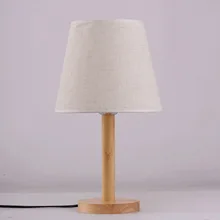 Твердая деревянная маленькая настольная лампа в европейском стиле, светодиодный светильник для спальни, Современная Минималистичная теплая массивная деревянная лампа, оригинальная