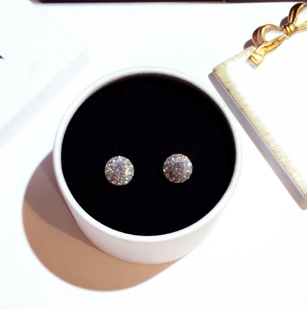 Роскошные Кристальные полые серьги-гвоздики с шариками, известный дизайн, стразы серебряного цвета, серьги для женщин, модные ювелирные изделия