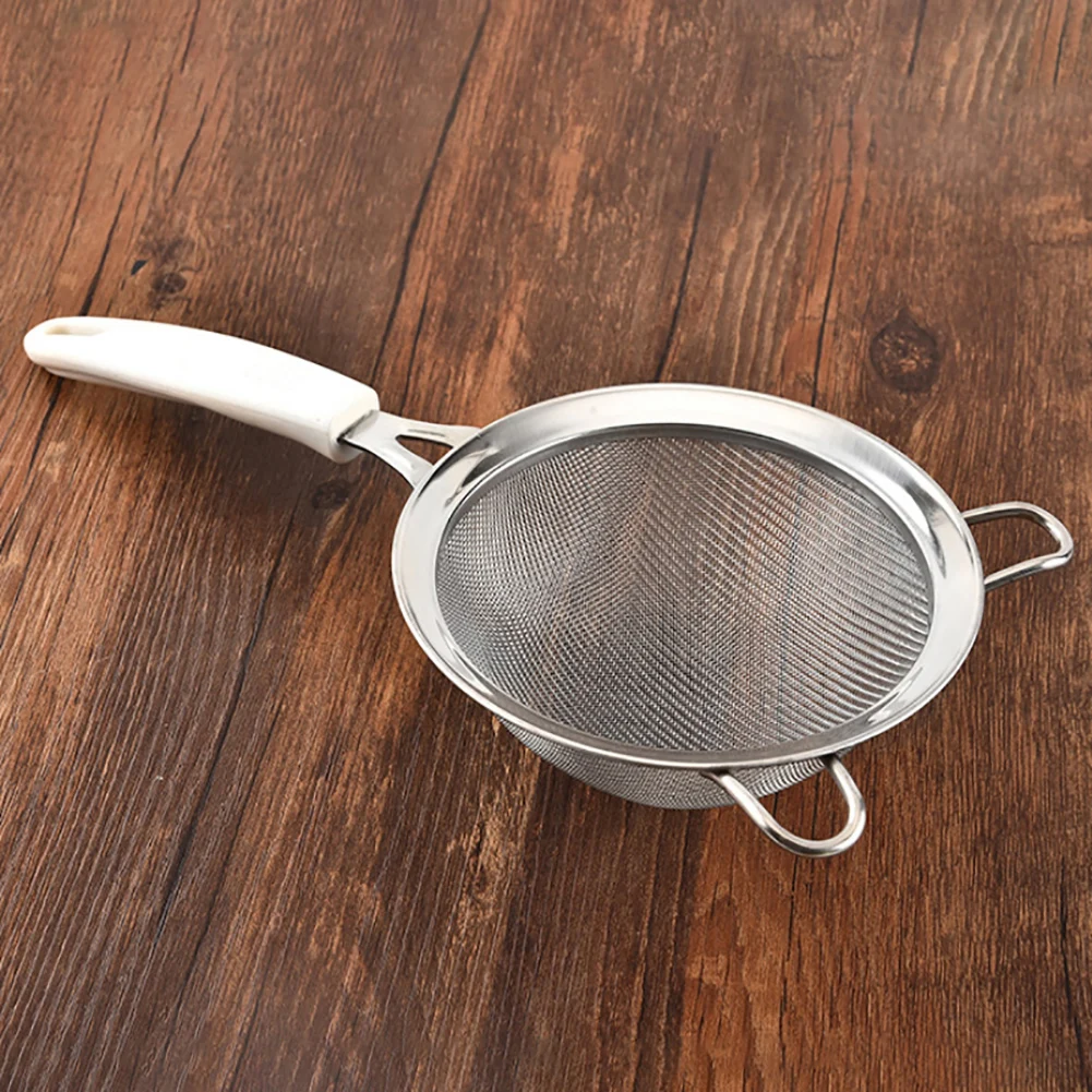 Hot Portable Flour Sieve Egg Mixer Kitchen Durable Stainless Steel Handheld Screen Mesh Flour Sieve Oil Strainer Colander