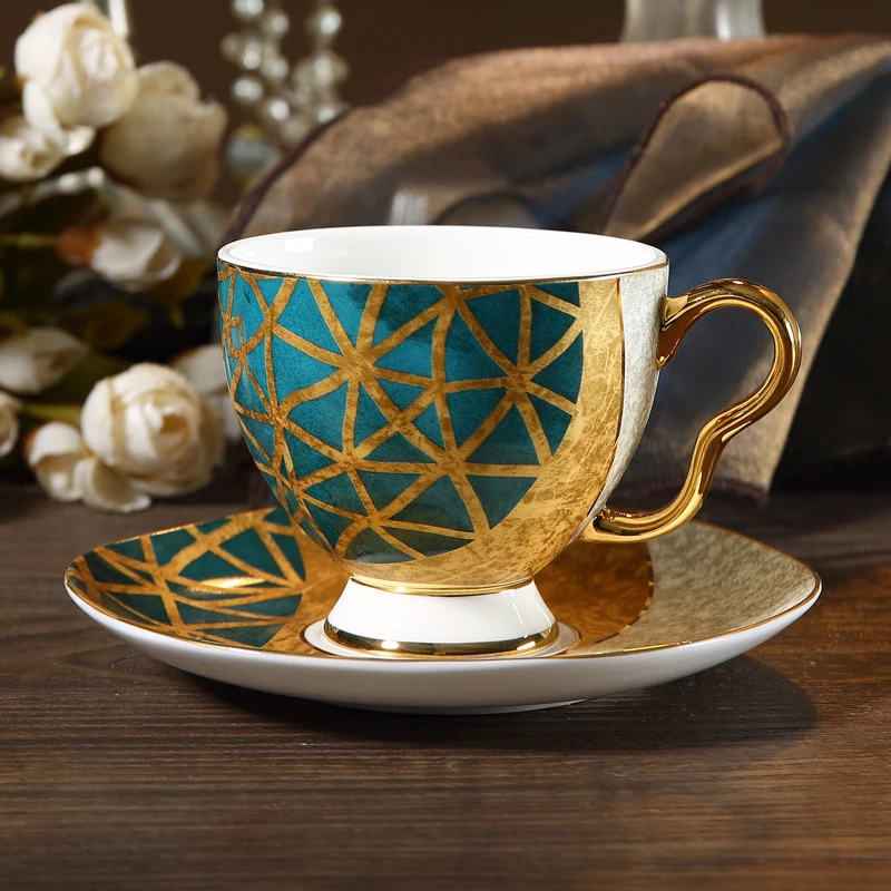 Creative Bone China Cup and Saucer Set French Afternoon Tea Gold Plated  Coffee Cup Sets Modern Home Living Room Desktop Tea Cups