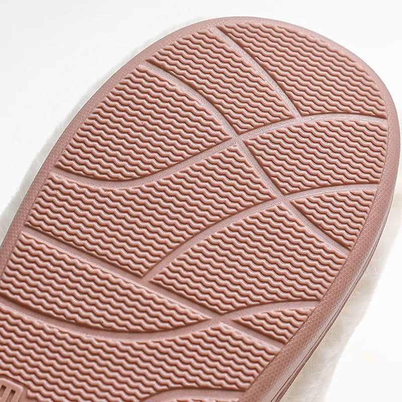 Women Winter Warm Slippers Cute Deer Faux Fur Slippers Indoor Outdoor Shoes Non-Slip Soft Cozy Funny Shoes Cartoon Men Slippers