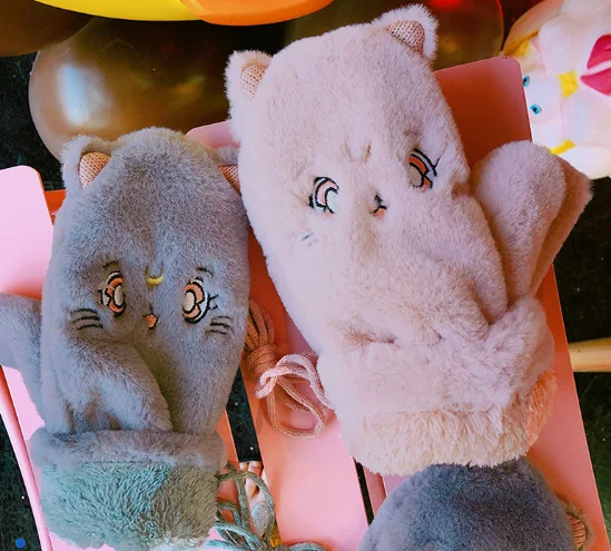 Winter warmth with fluffy thick full finger kitten gloves J03