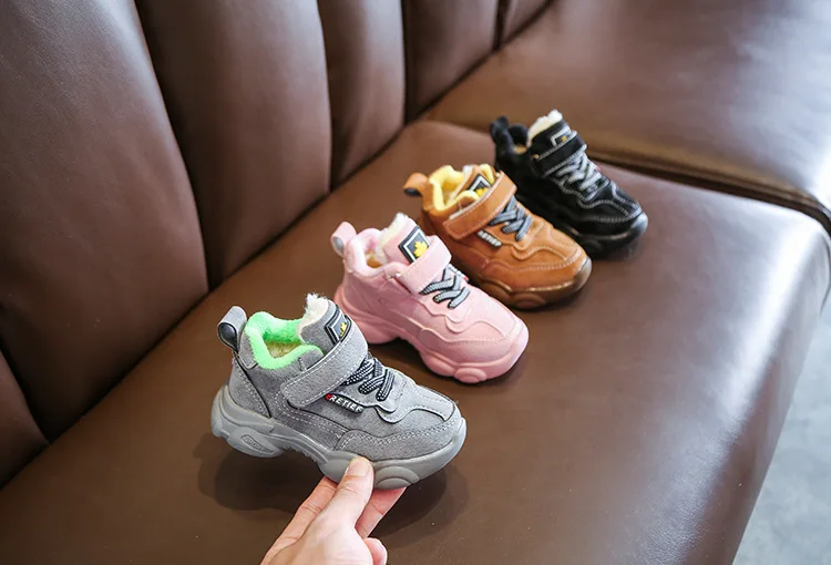 2019Top quality Winter 1 to 5 year old plush warm baby sports shoes boys girls casual shoes outdoor cotton shoes kids sneakers