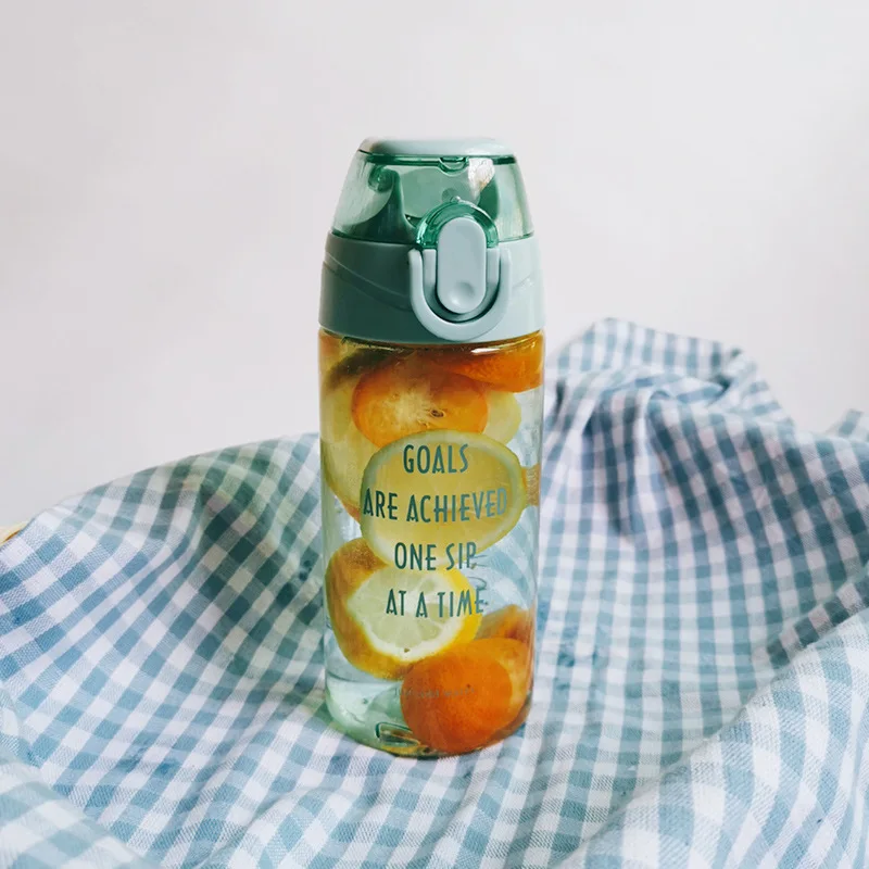 Green 450ml Спортивный ударопрочный чайник большого объема с соломенной пластиковой чашкой маленькая свежая Студенческая портативная спортивная чашка с ручной чашкой - Цвет: Green 450ml