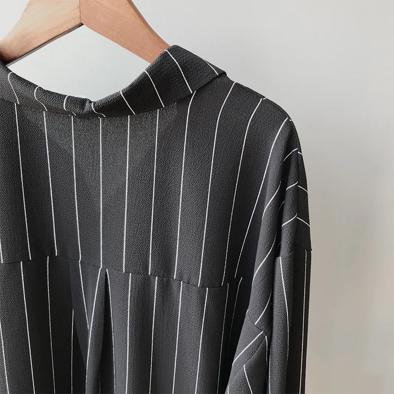 Новая Корейская версия свободного темперамента pinstripes ленивая рубашка в полоску Джокер Повседневная Женская куртка Женские топы