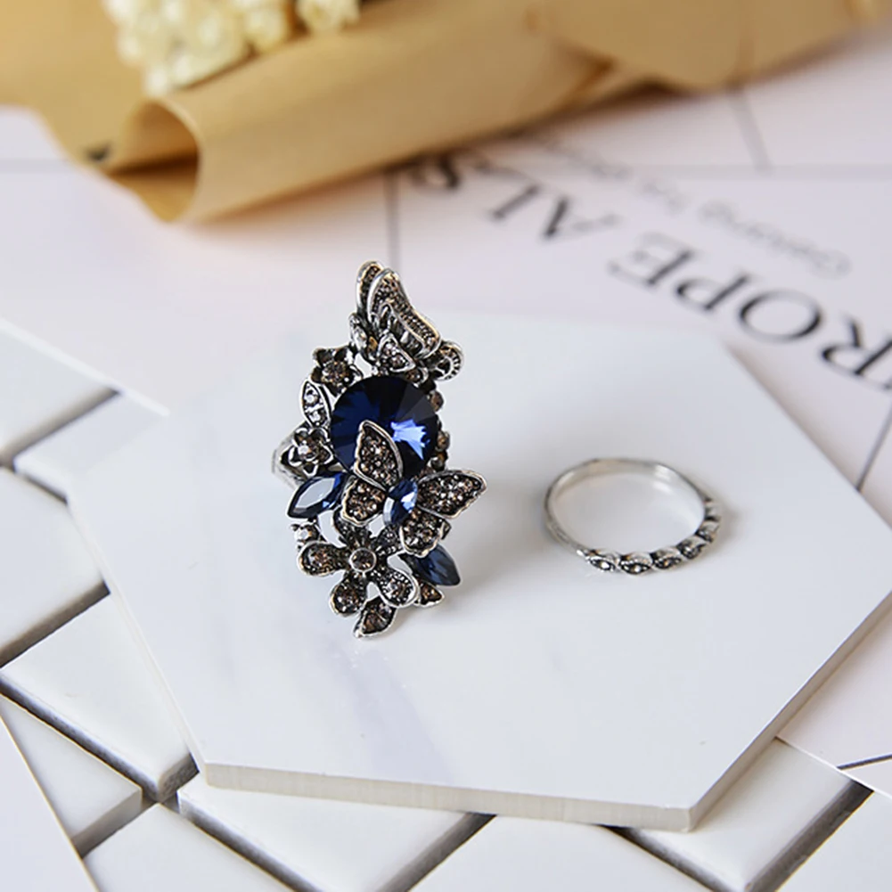 Fashion Classic Floral Crystal Rhinestone Vintage Ring Set Daily Silver Butterfly Shape Wedding Ring Party Jewelry Elegant finger ring silver ring wedding rings jewelry accessories ring set wedding ring