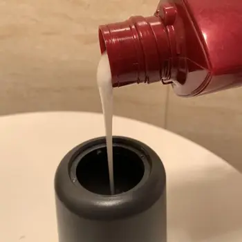 

Refillable Empty Lotion Bottle with Pump Soap Sanitizer Cream Shampoo Dispenser GXMC