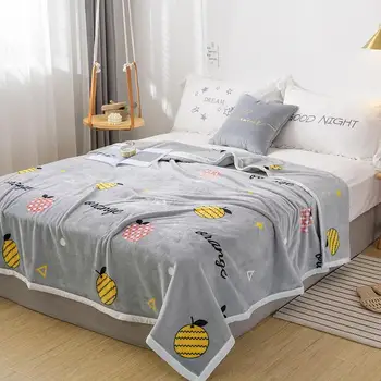 

42 Thicken plush bedspread blanket 200x230cm High Density Super Soft Flannel Blanket for the sofa/Bed/Car
