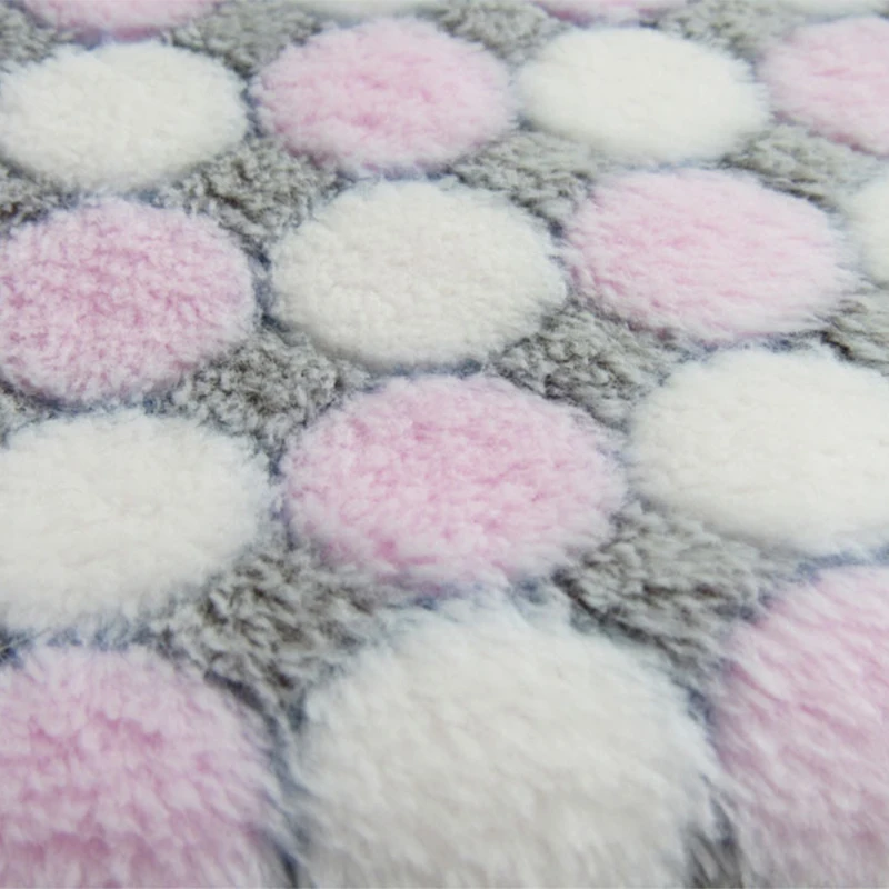 Soft Flannel Pet Dog Blanket Dots Printed Breathable Dog Cat Bed Mat Warm Pet Sleeping Cushion Cover For Pet Dog Cat Products