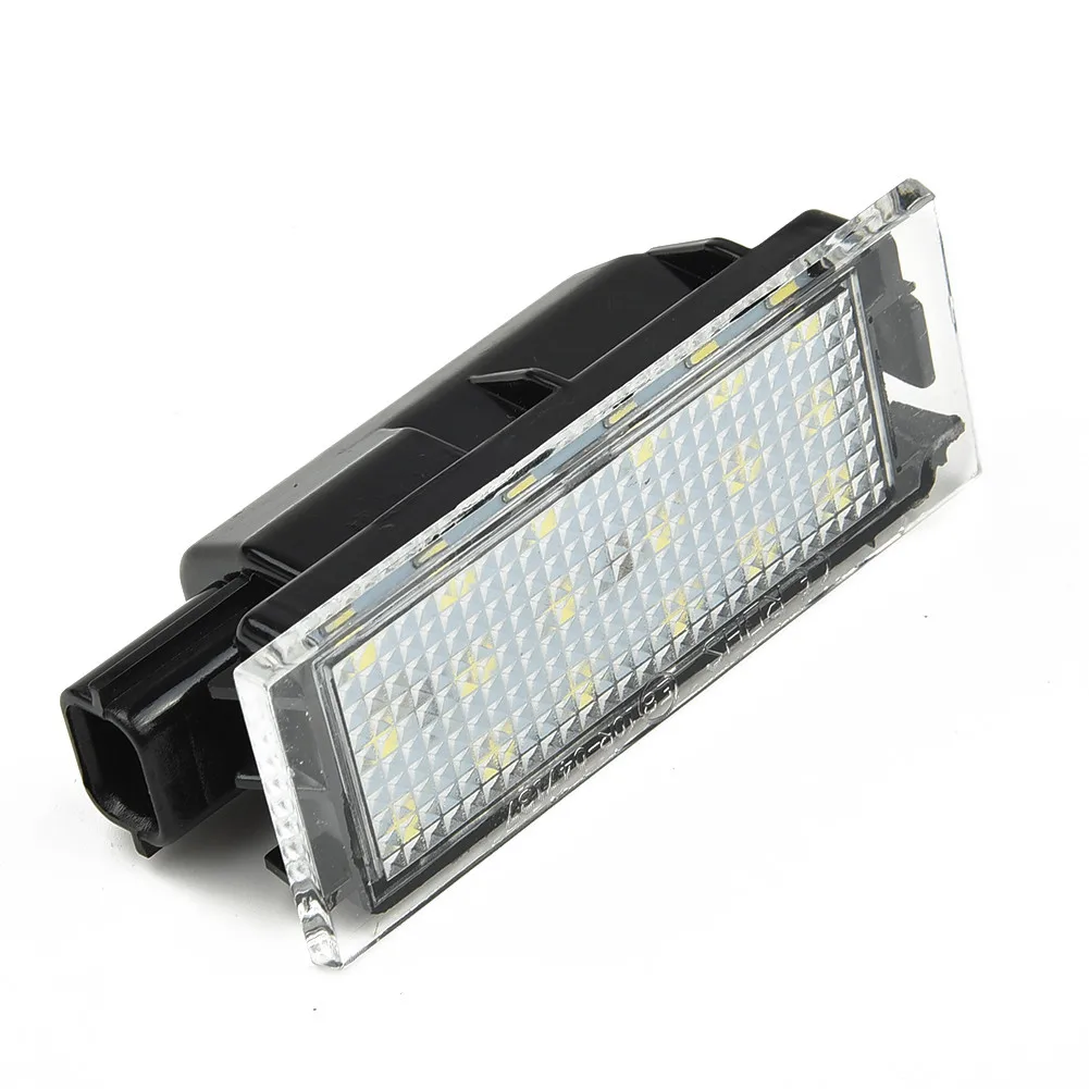 Placa de luz LED para Smart Fortwo e Forfour, nenhum erro, durável, 18 LEDs, 415, 453, 2PCs