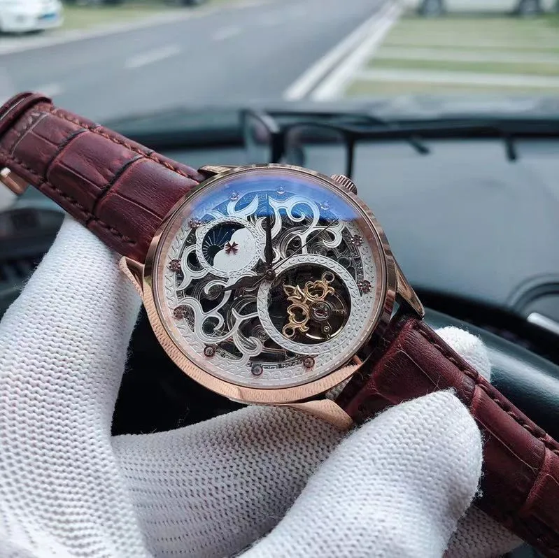 

WG09385 Mens Watches Top Brand Runway Luxury European Design Automatic Mechanical Watch