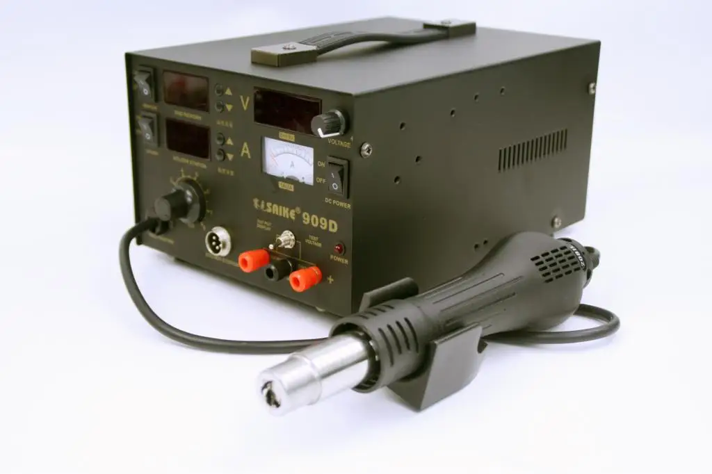 3 в 1 Горячая воздушная пушка наладочная станция SAIKE 909D паяльная станция Электропитание паяльная машина 220 В или 110 В