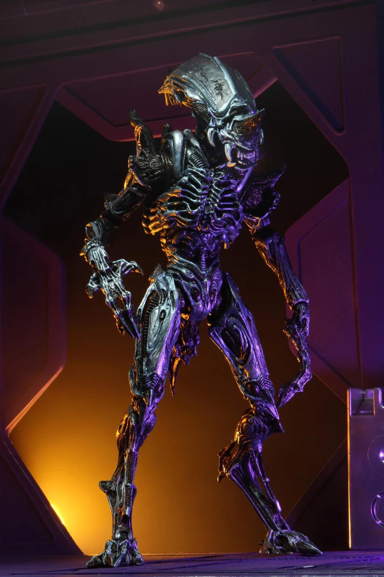 RHINO Alien Warrior Aliens Xenomorph 