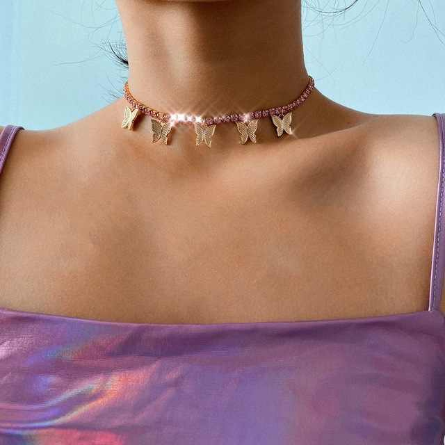 Lovely Butterfly Pendant Choker Necklace For Women Natural Stone Pearl Rhinestone Gold Silver Color Clavicle Chain Gift
