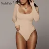 Nadafair חורף נשים בגד גוף ארוך שרוול 2020 לבן Bodycon בגד גוף נשים שחור גוף נשי לאישה מגזרת צמר Romper