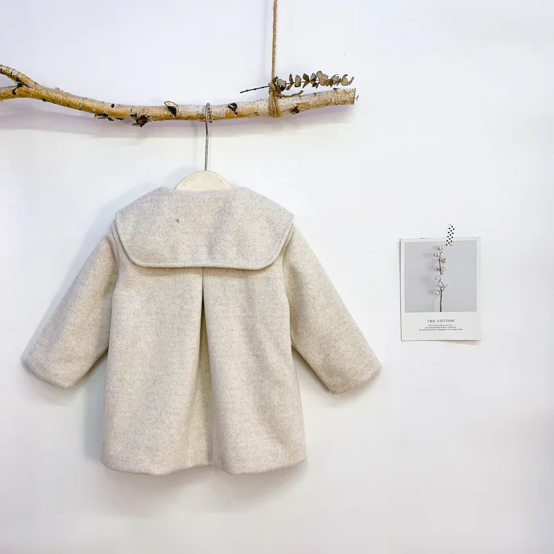 Зимнее шерстяное пальто для детей; Длинная стильная корейская модная брендовая Элегантная куртка для девочек; цвет бежевый; теплая плотная верхняя одежда; детская одежда
