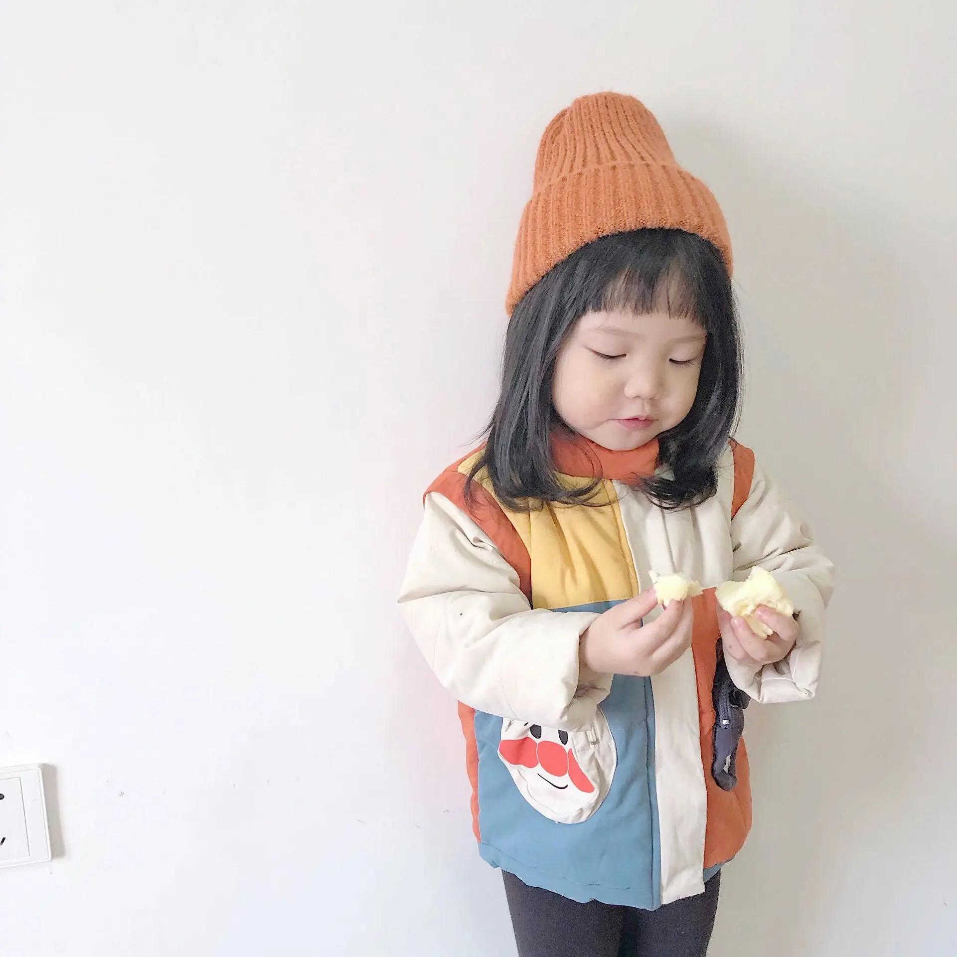 Tonytaobaby/новая зимняя одежда для мальчиков и девочек; детская одежда; хлопковые куртки; цветные жилеты; куртки; рукава могут быть разделены