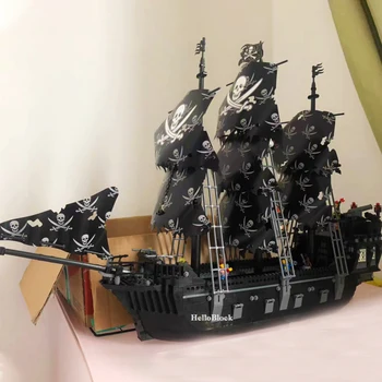 

KAZI Pirates Kingdom The Black Pearl Ship 87010 Building Block Sets 1184+pcs Boat Bricks Ship Educational DIY Toys for Kid Gift