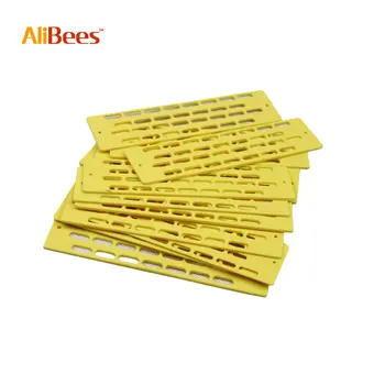 

10pcs Anti Escape Bees Queen Plastic Spacer Frame Beehive Blocker Barrier Sheet Nest Door Apiculture Bee Tool Beekeeping Product