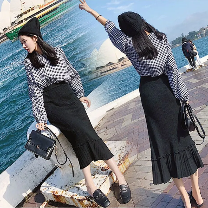 

2019 Autumn Clothing New Style Laziness Ventilation Network Red Celebrity Style Long-sleeved Shirt Fishtail Skirt French over-th
