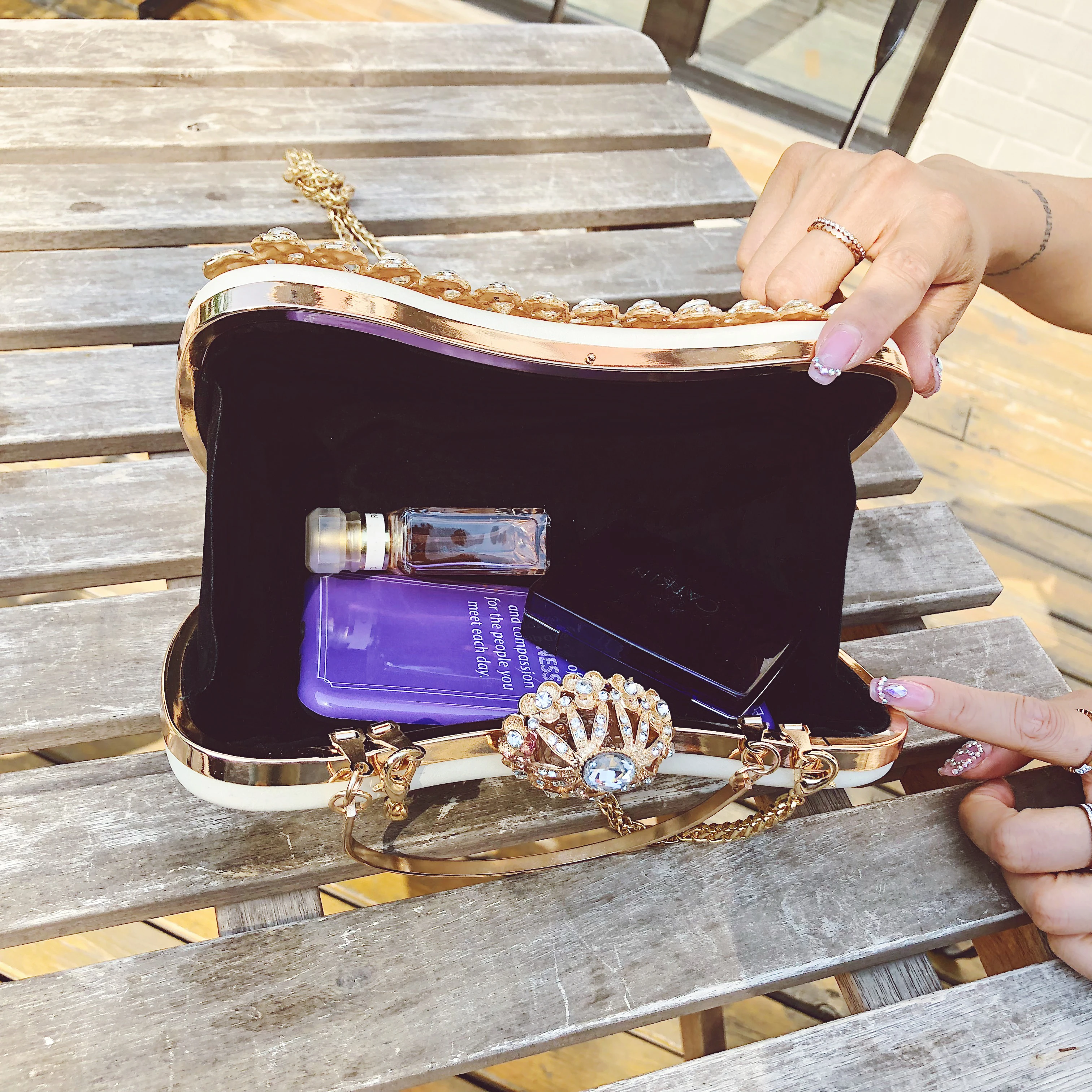 Evening Clutch Bag Party Wedding Crystal Clutches Purse Crossbody Bags for Women Luxury Chain Shoulder Bag with Rhinestone sac