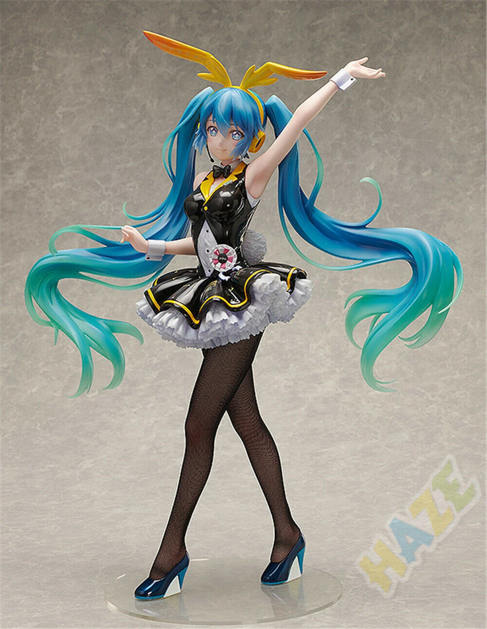 aqua bunny figure