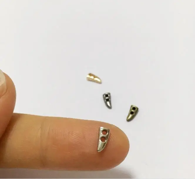 20 шт./лот 7 мм и роговыми пуговицами BJD кукла DIY куклы одежда мини платье на