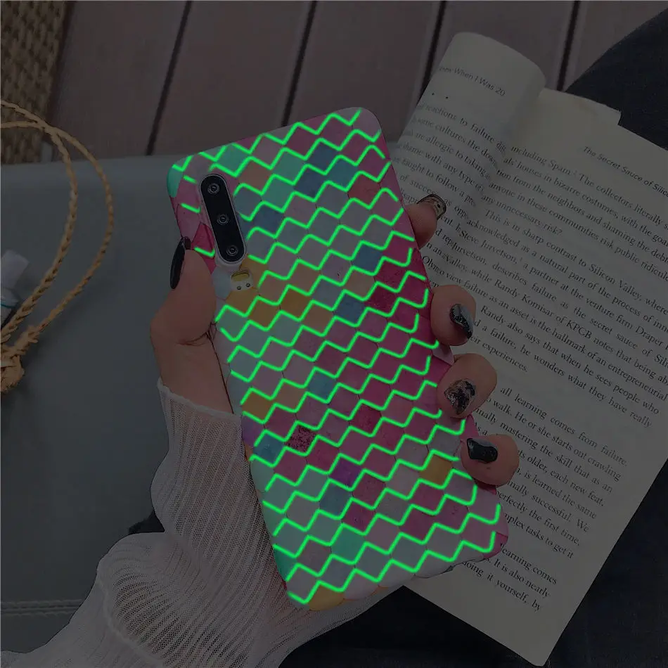 Чехол KISS, светящийся жесткий чехол в виде рыбьей чешуи для huawei P30 Lite P30 Pro P30 P20 Lite P20 Pro P20 P10 Lite P10 P Smart