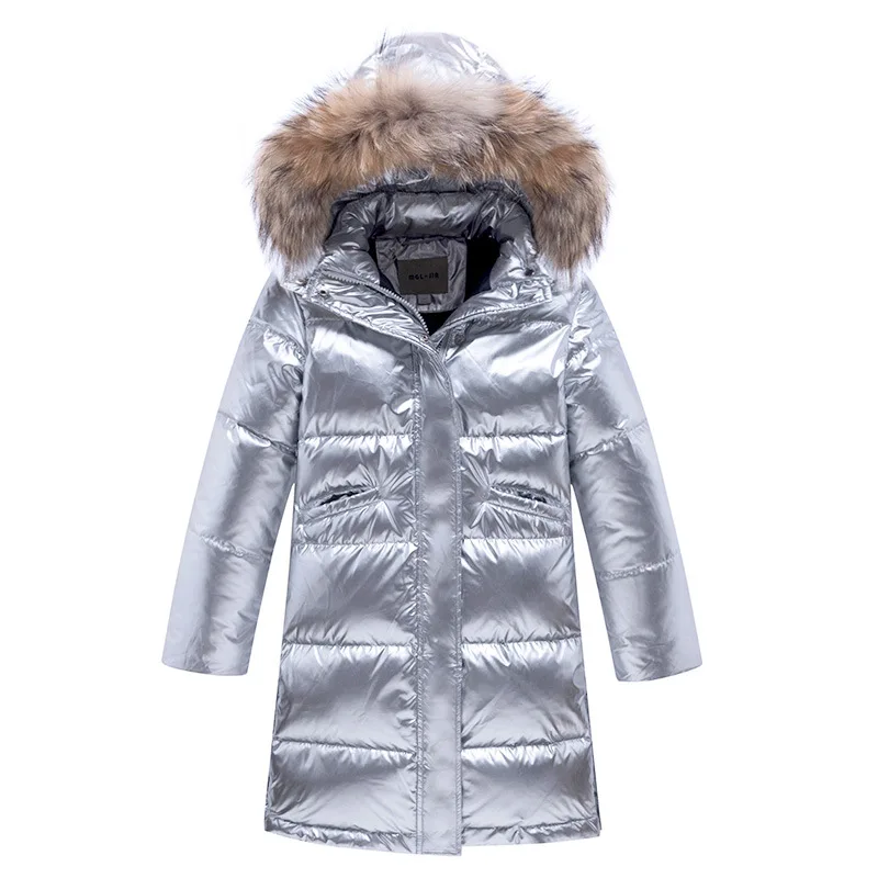 Куртки для девочек с перламутровым слоем; коллекция года; детская зимняя одежда для девочек; теплые длинные пальто с капюшоном и воротником из натурального меха; Верхняя одежда для детей