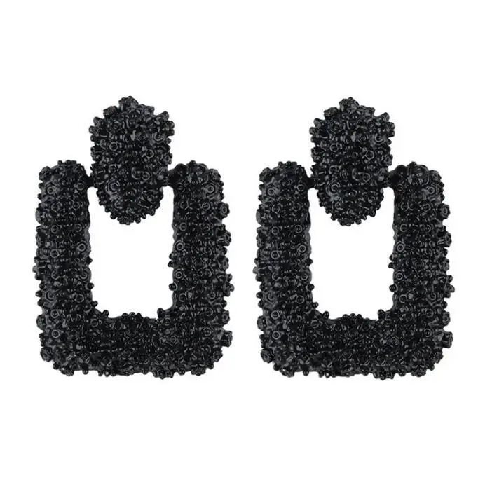 9431817326_1626211359