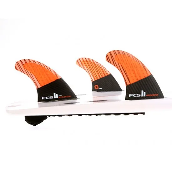 

FCS II Accelerator PC Carbon Tri Fins