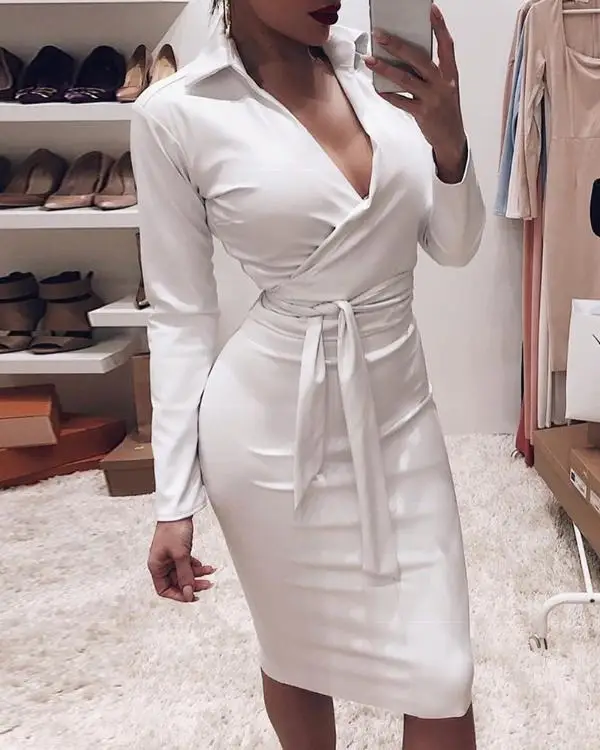 Женское платье из искусственной кожи с глубоким вырезом и бантом длинным рукавом