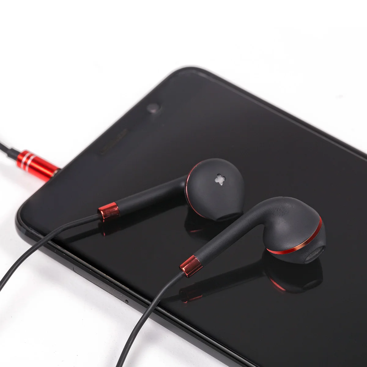 2019 новейшая Проводная гарнитура с микрофоном стерео басами для iPhone huawei Xiaomi и