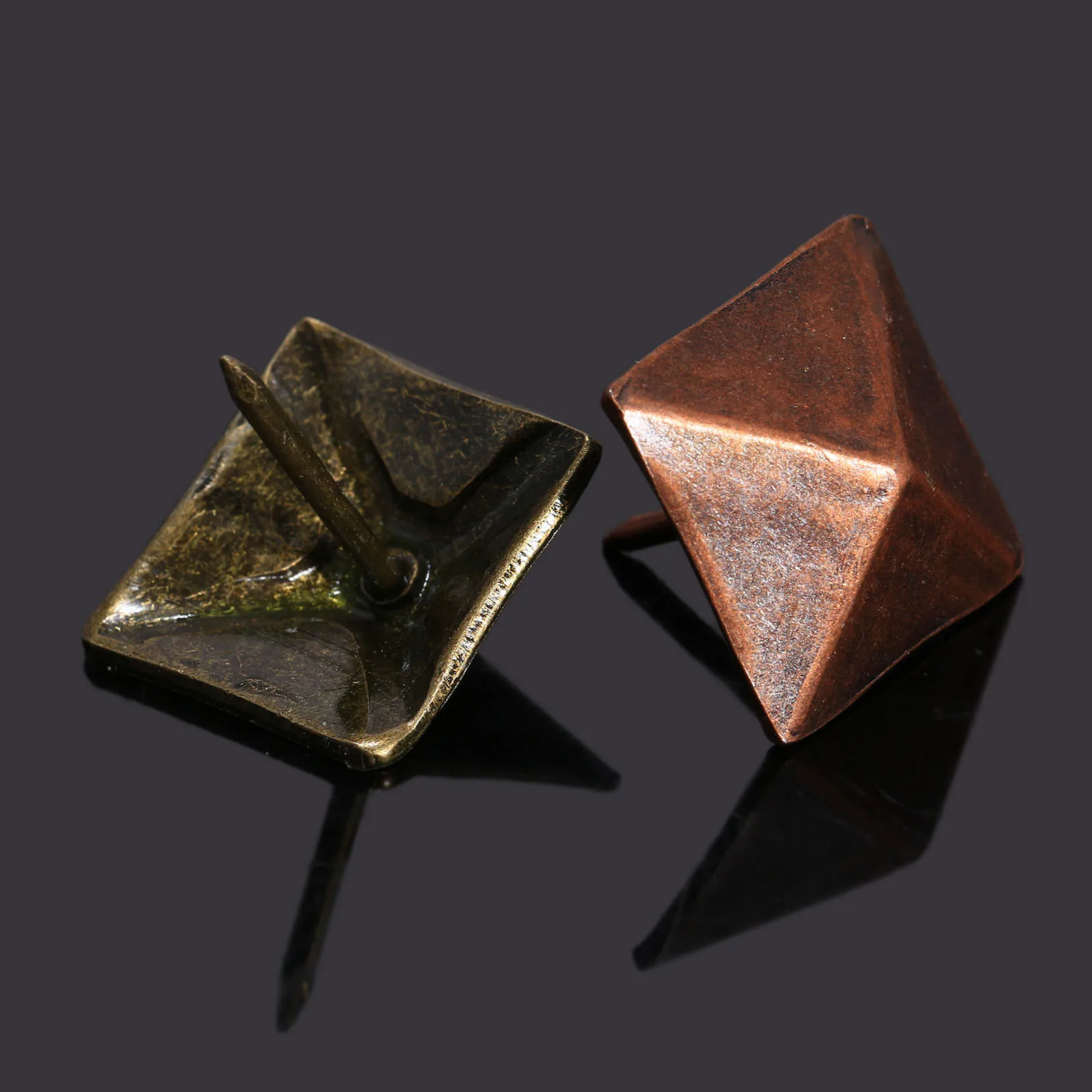 estofamento decorativo em bronze antigo 50 pecas 01